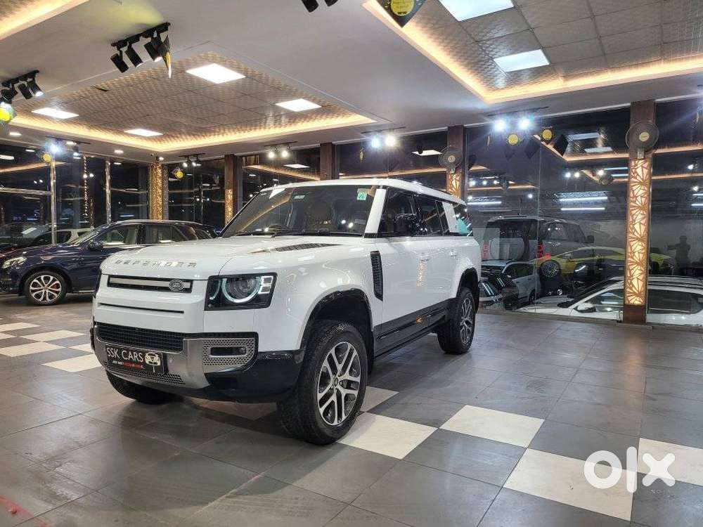 Land Rover Defender 3.0 L 130 Hse, 2023, Diesel