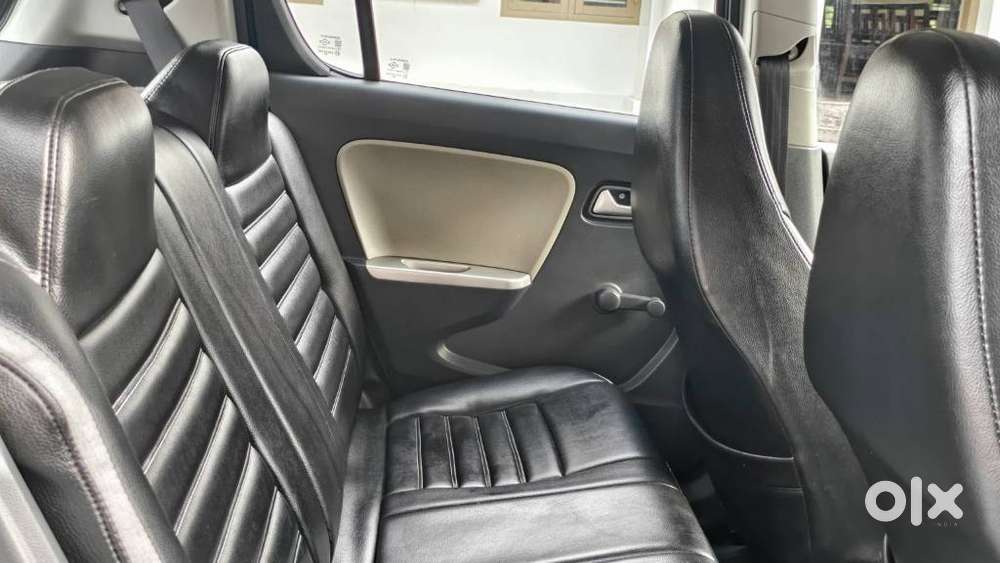 Maruti Suzuki Alto K10 Vxi Amt Optional, 2016, Petrol