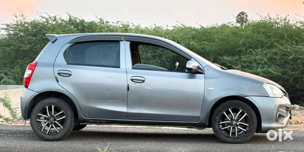 Toyota Etios Liva, 2016, Petrol