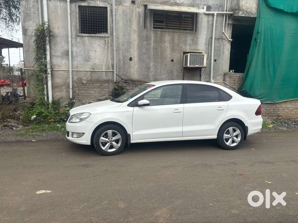 2016 Skoda Rapid Petrol Manual
