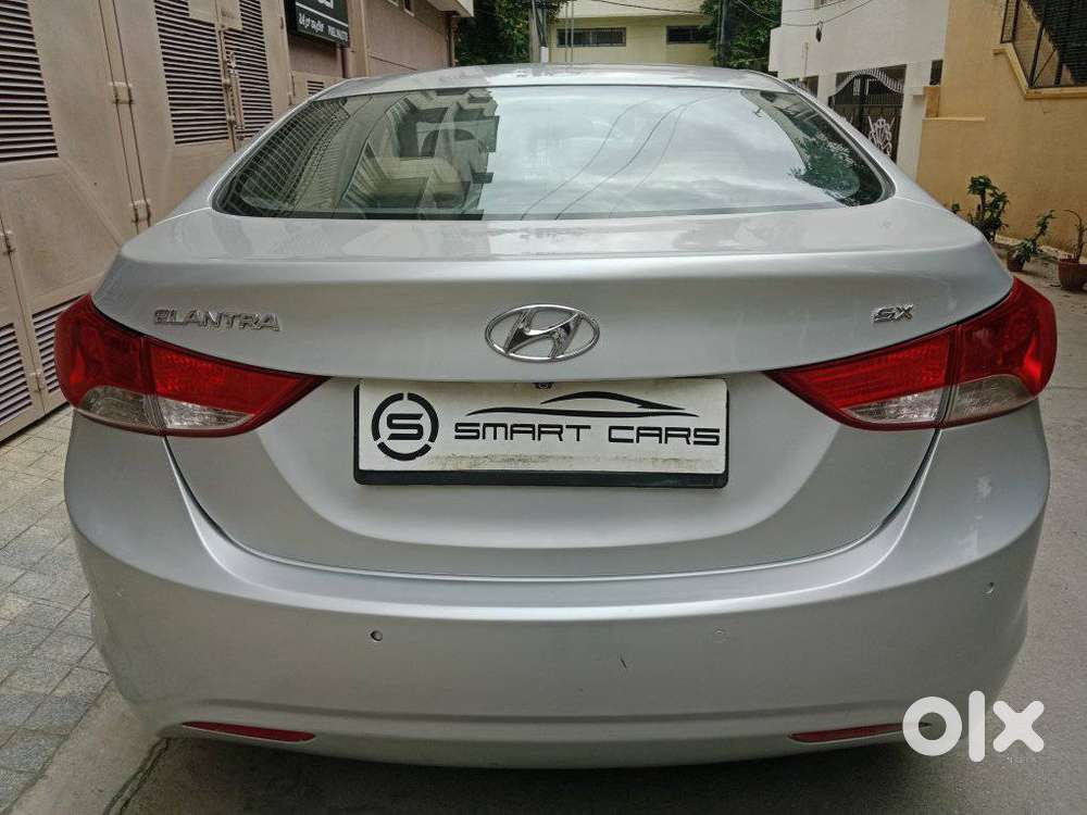 Hyundai Elantra 1.8 Sx Mt, 2014, Petrol