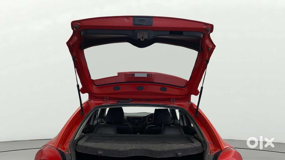 Maruti Suzuki Baleno 1.2 Sigma, 2016, Petrol