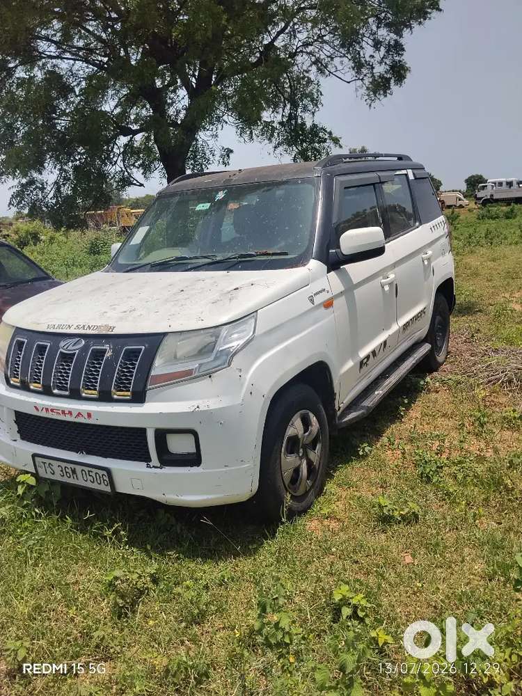 Mahindra Tuv 300 2017