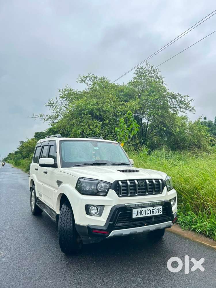 Mahindra Scorpio Diesel 2017