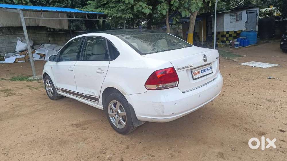 Volkswagen Vento Celeste 1.6 Highline, 2013, Diesel