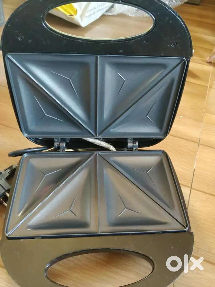 Sandwich maker