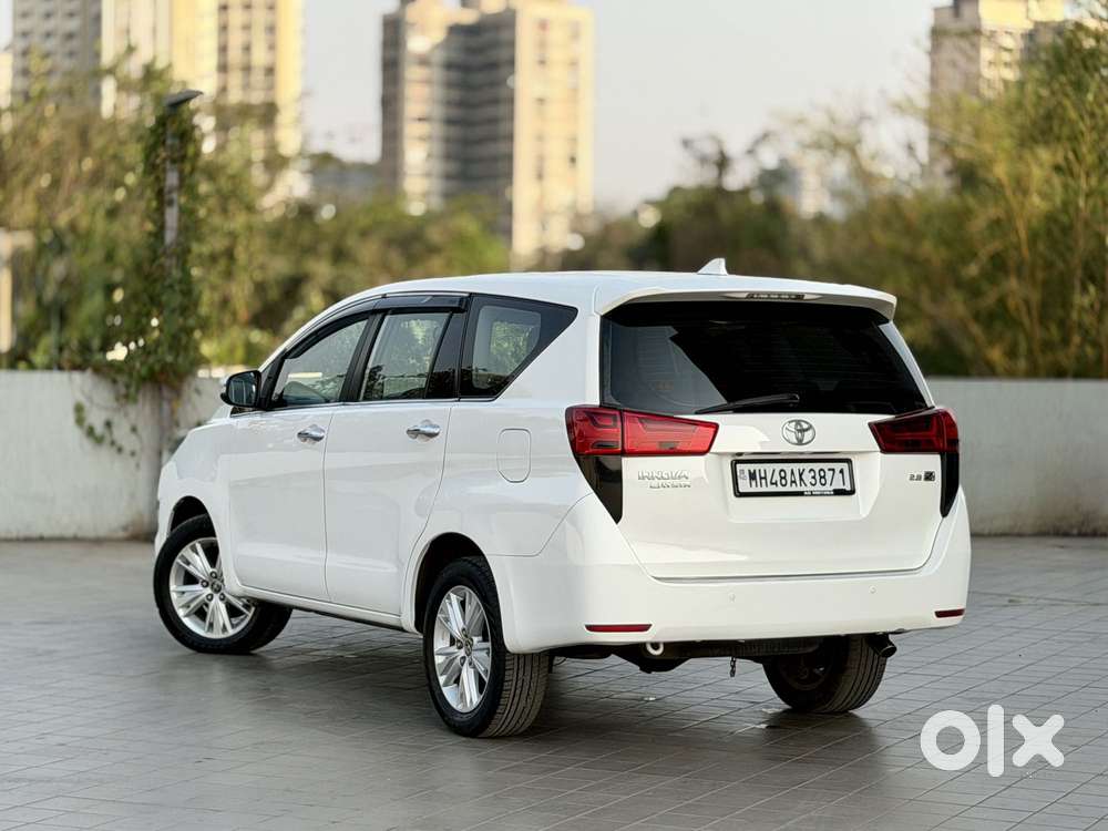 Toyota Innova Crysta 2.7 Zx At, 2016, Diesel