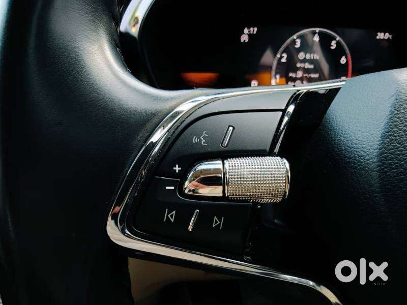 Skoda Slavia Style 1.0l Tsi At, 2023, Petrol