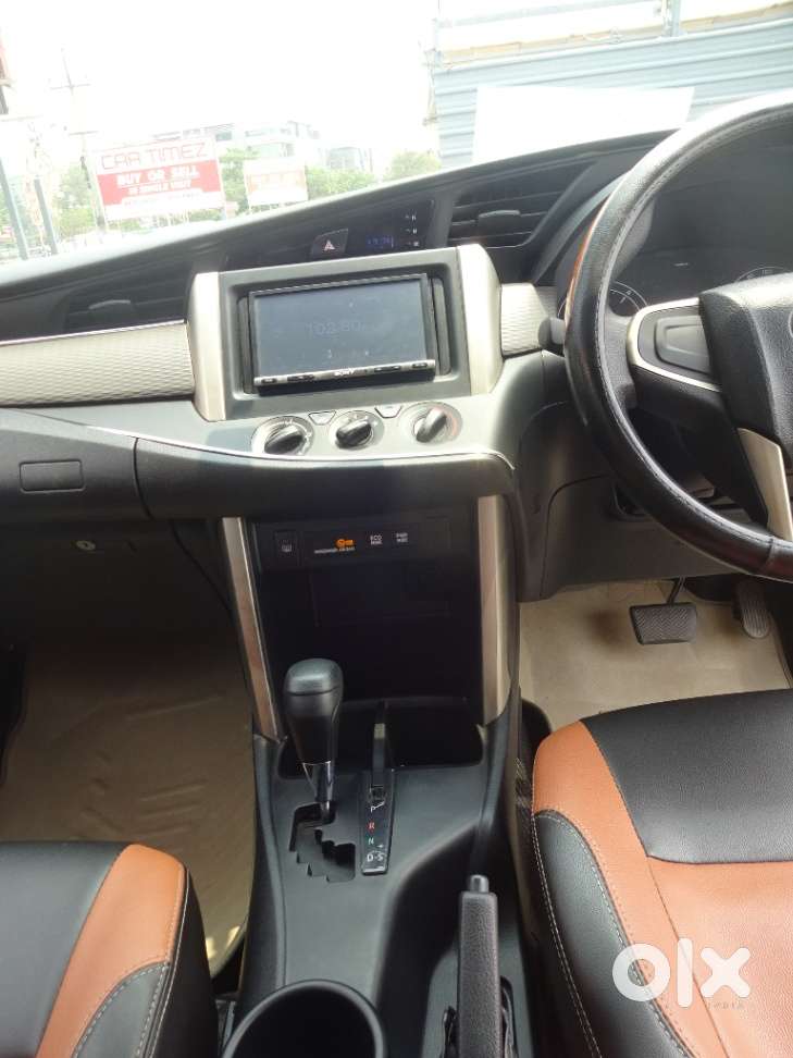 Toyota Innova Crysta 2.8 Gx At, 2016, Diesel