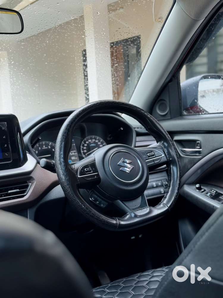 Maruti Suzuki Brezza 1.5 Zxi Plus Smart Hybrid Dual Tone, 2024, Petr..