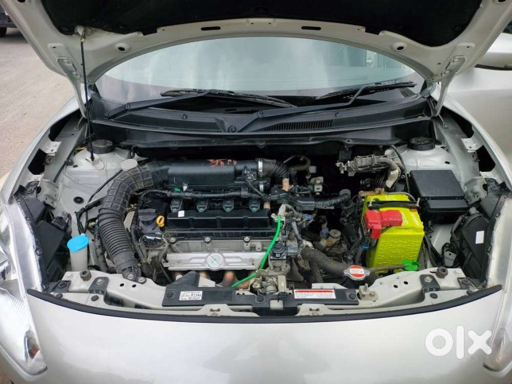 Maruti Suzuki Swift Vxi + Manual, 2023, Petrol