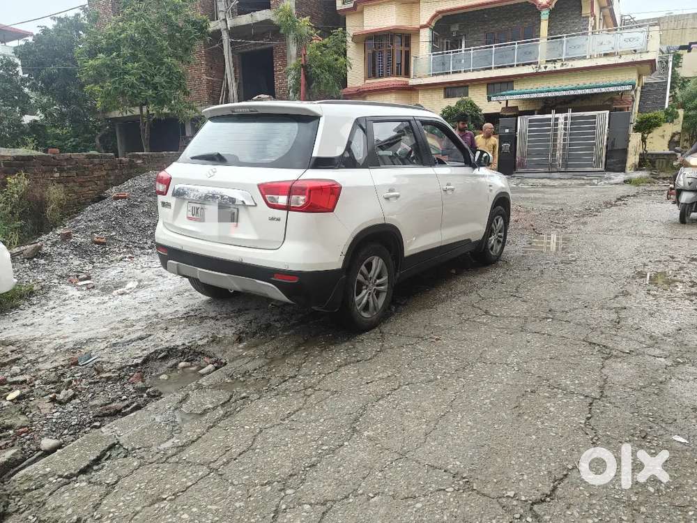 Maruti Suzuki Brezza Zdi 2016
