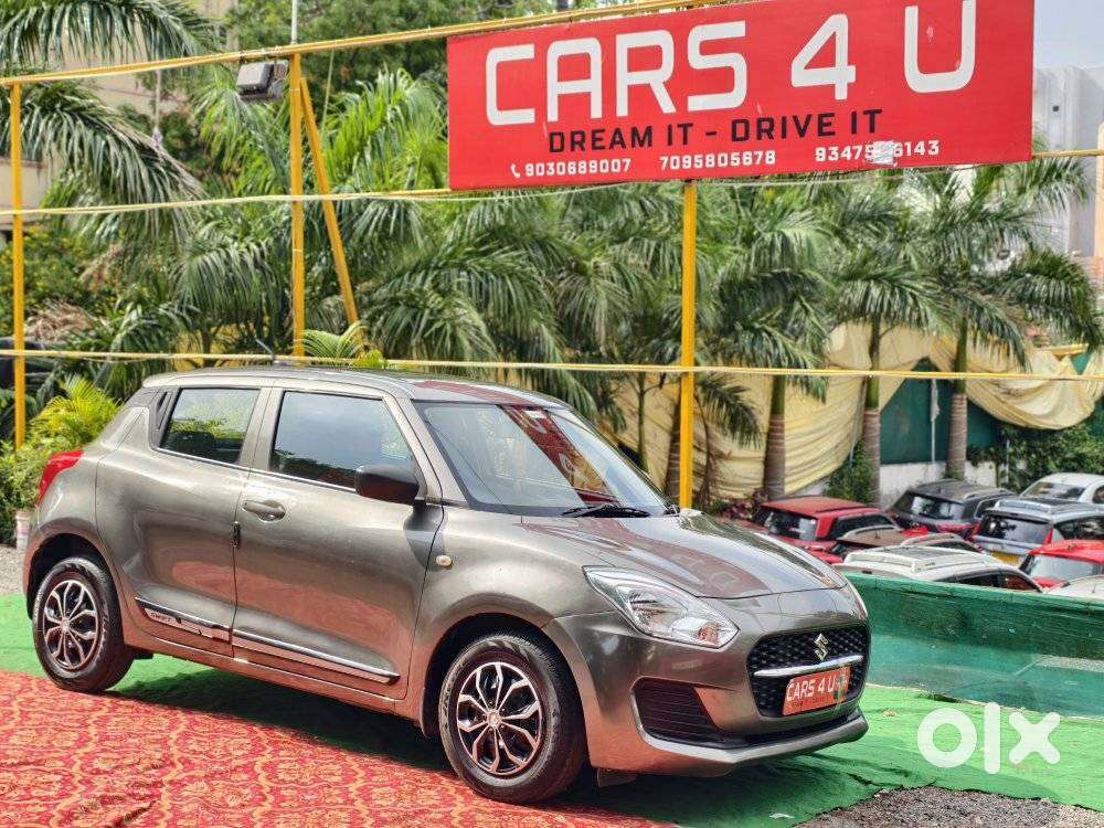 Maruti Suzuki Swift 1.2 Lxi (o), 2022, Petrol