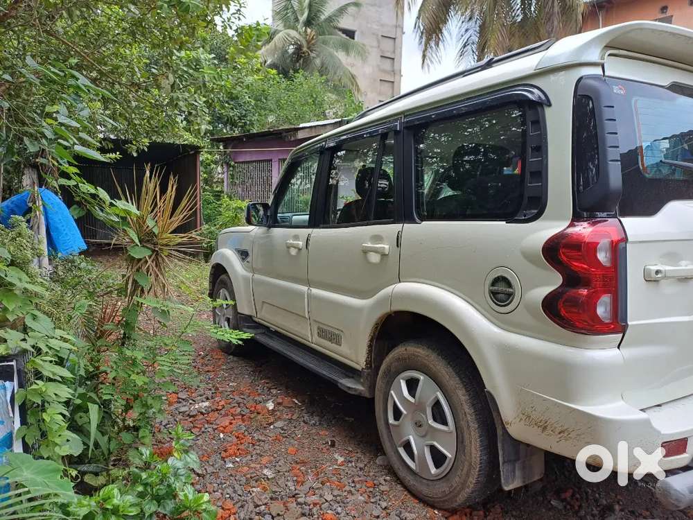 Mahindra Scorpio Classic 2021 Diesel S9 20k Km Only