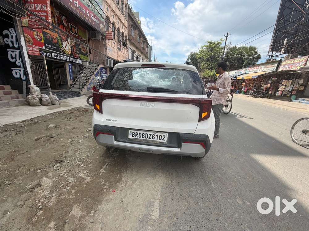 Kia Sonet Petrol 2025