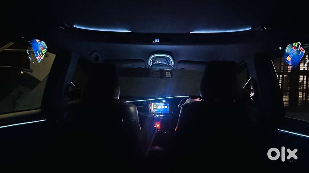 Toyota Innova Crysta 2019