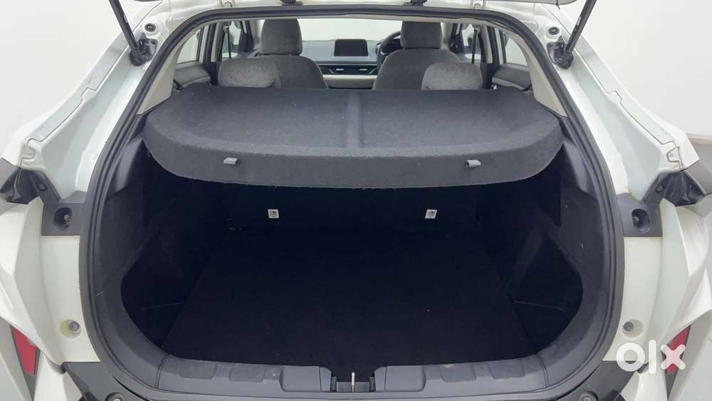 Tata Curvv Pure Plus S 1.2 Revotron Petrol 7dca, 2024, Petrol