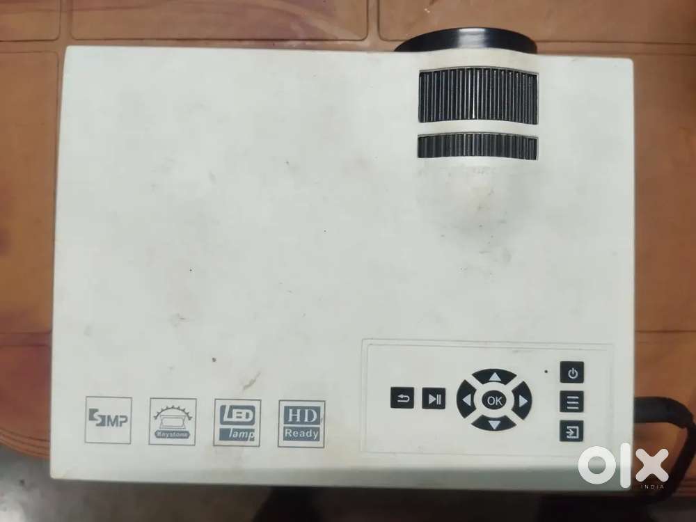 Projector very good condition