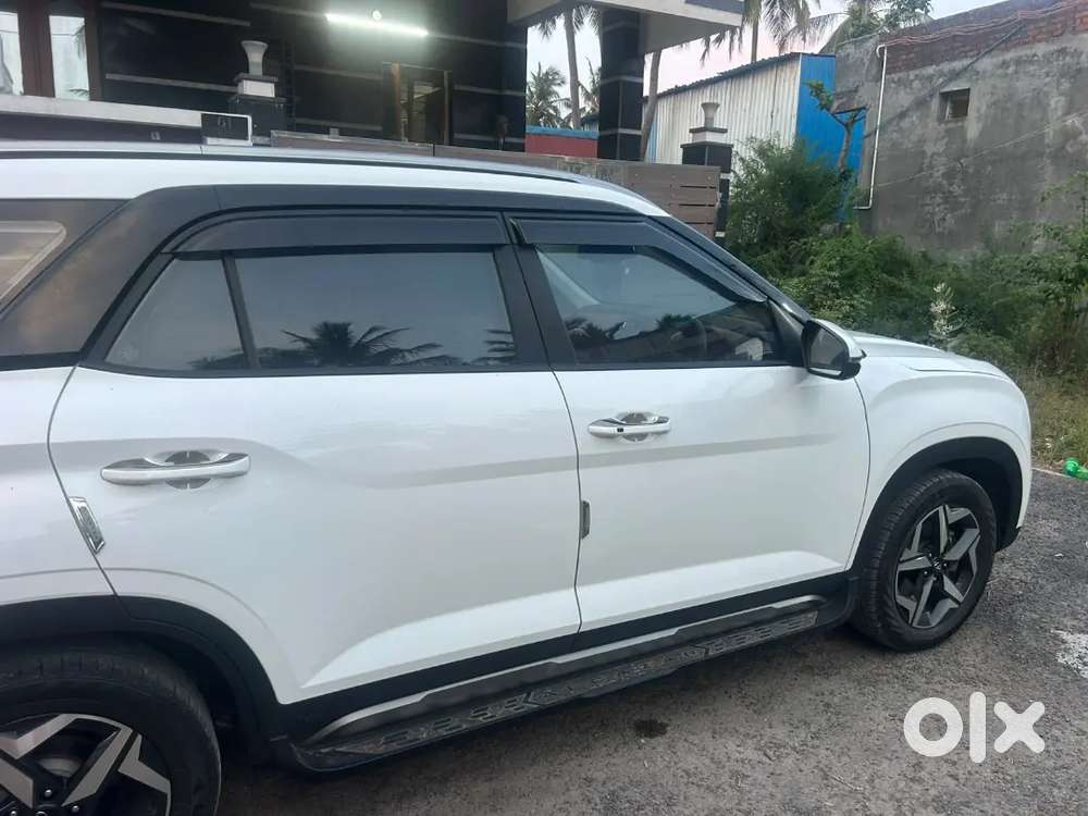 Hyundai Alcazar 2024 Petrol Well Maintained
