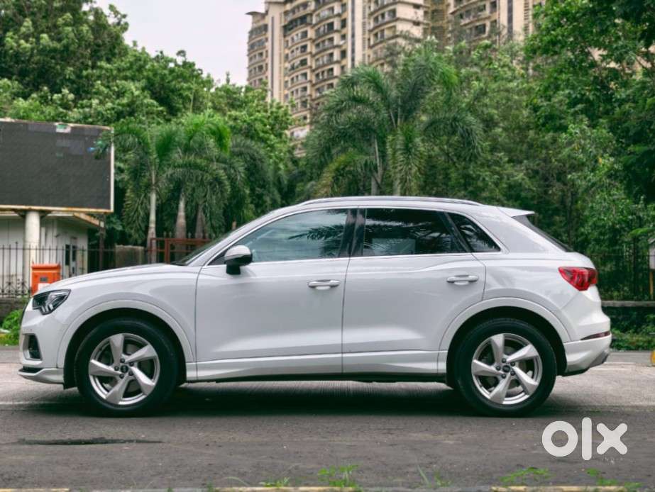 Audi Q3 40 Tfsi Premium Plus, 2024, Petrol