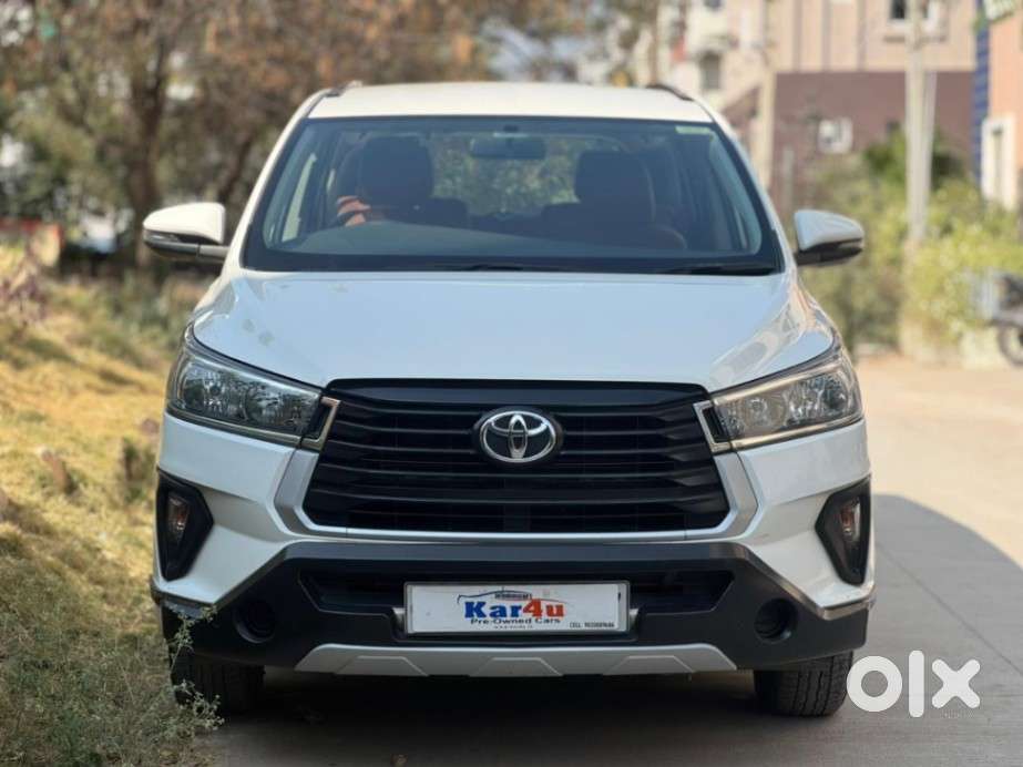 Toyota Innova Crysta [2020-ongoing] 2.4 Gx At 7 Str, 2021, Diesel