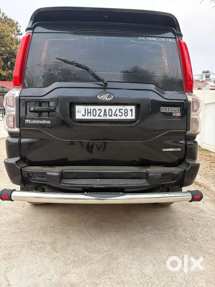 Mahindra Scorpio 2017 Diesel 81150 Km Driven