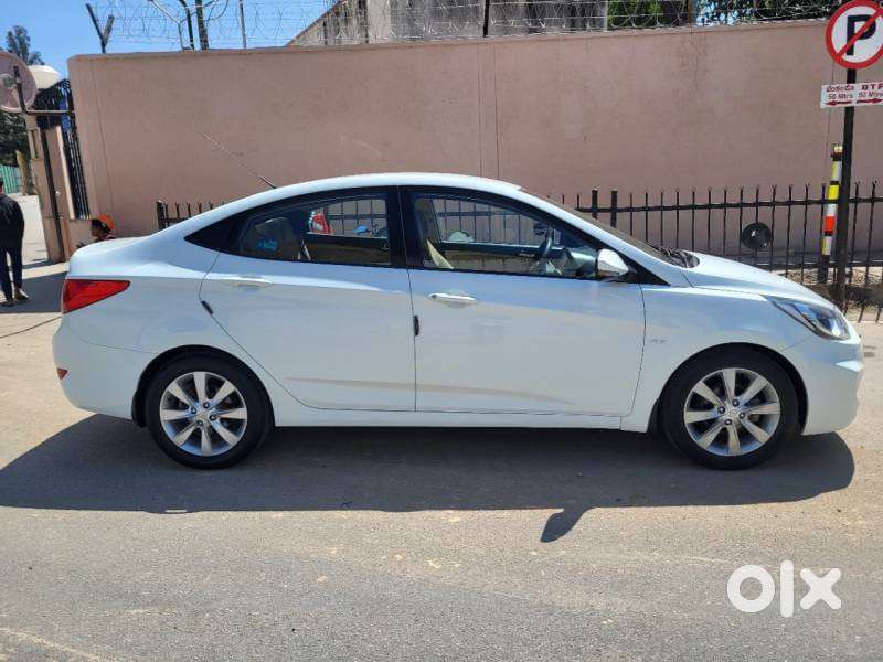 Hyundai Verna 2011-2014 1.6 Vtvt, 2011, Petrol