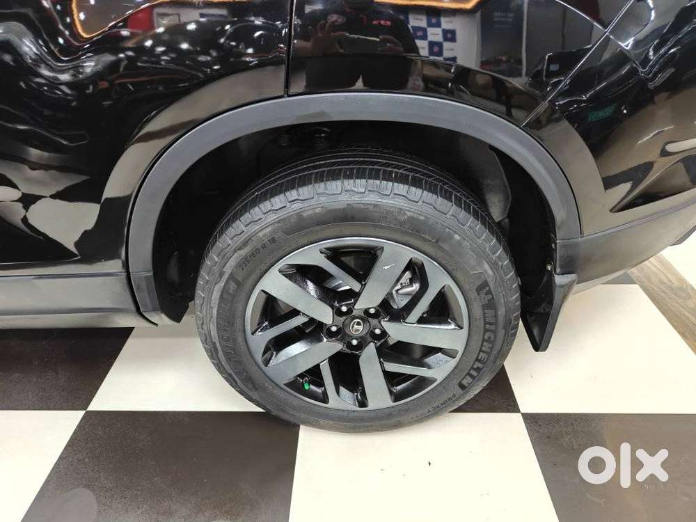 Tata Safari 2.0 Kryotec Xza Plus (o) Red Dark Edition, 2023, Diesel