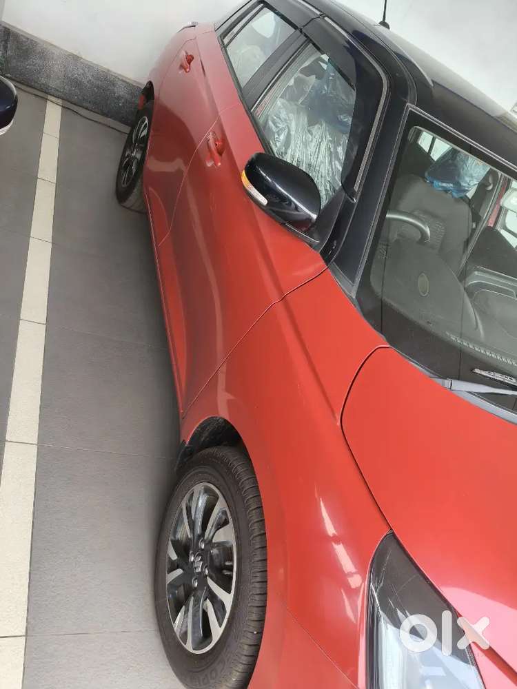 Maruti Suzuki Swift Zxi 2025, Dual Tone, Looks Rich Stylish, Top Model