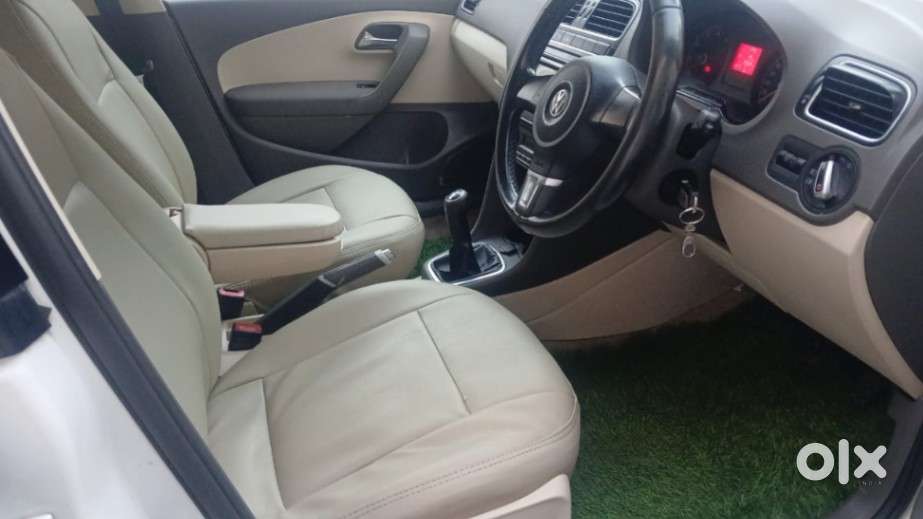 Volkswagen Vento 2010-2013 Petrol Highline, 2010, Petrol