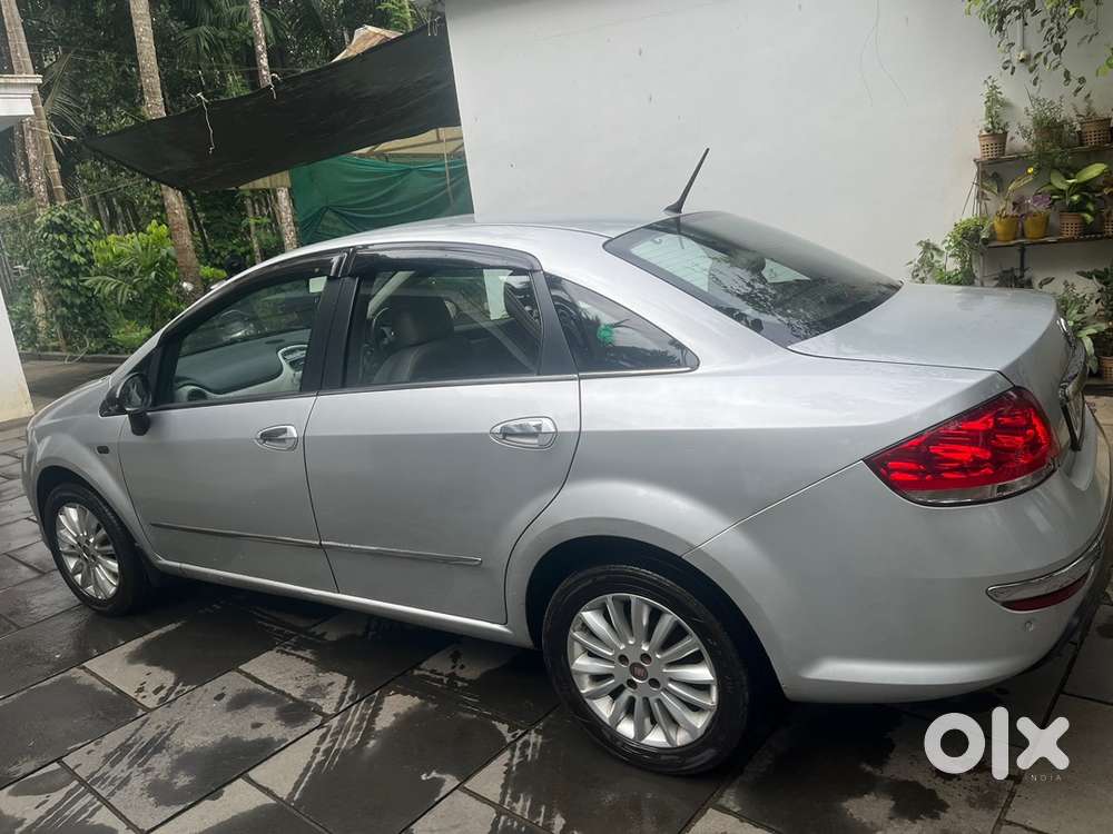 Fiat Linea 2015 Petrol 110000 Km Driven