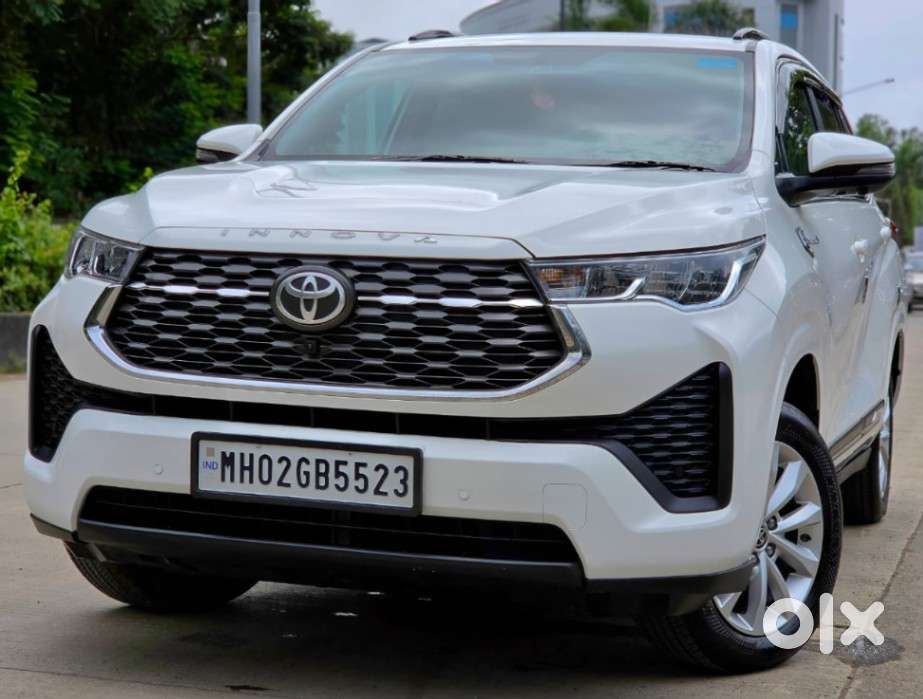 Toyota Innova Hycross 2.0 Vx Hybrid 7 Str, 2023, Petrol