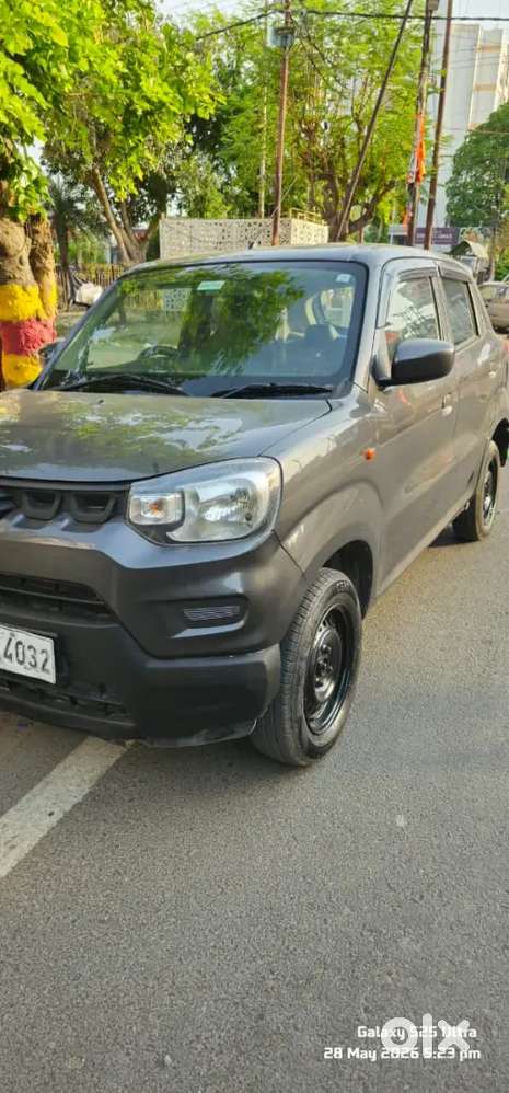 Maruti Suzuki S-presso 2022 Petrol 42000 Km Driven