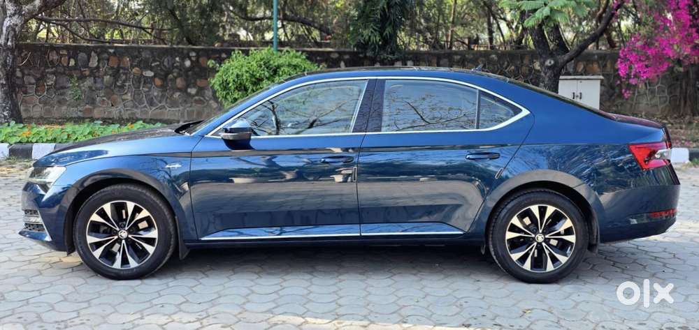 Skoda Superb 2.0 Tsi At L&k, 2022, Petrol