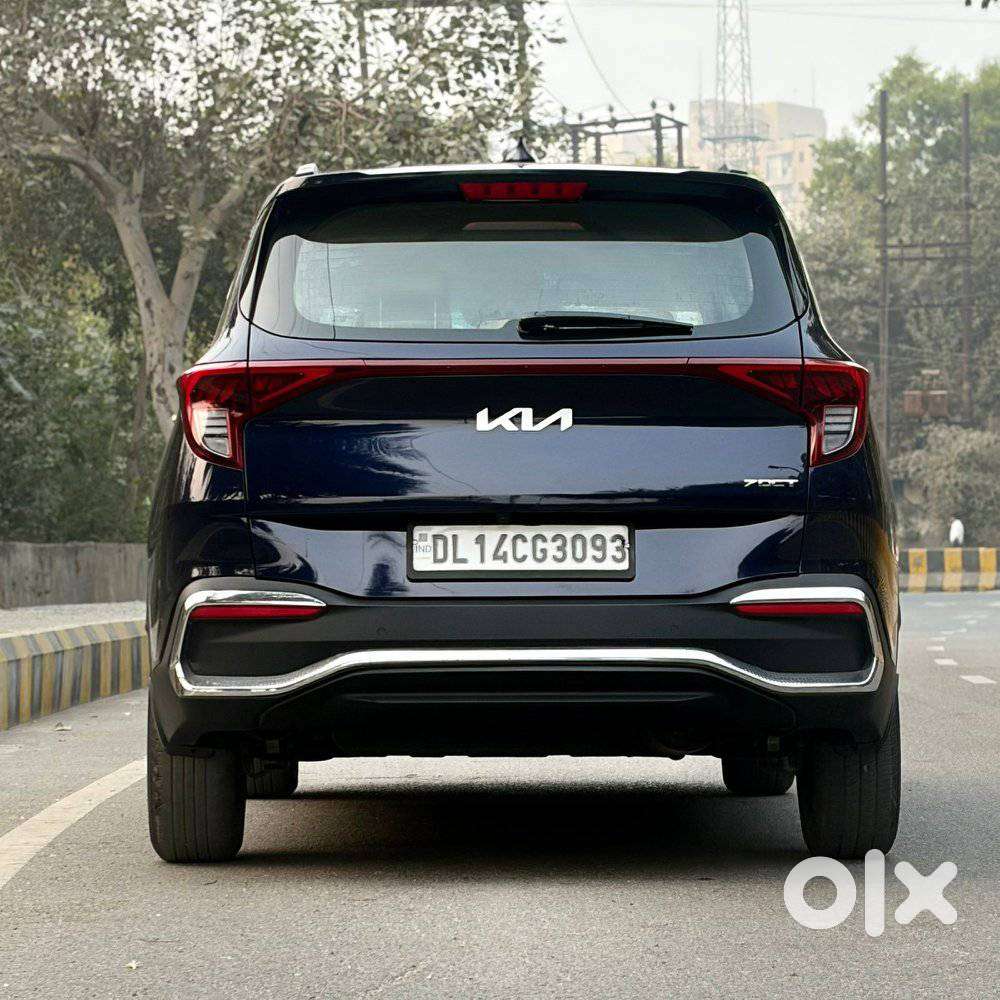 Kia Carens 1.4 Luxury Plus Dct 7 Str, 2022, Petrol