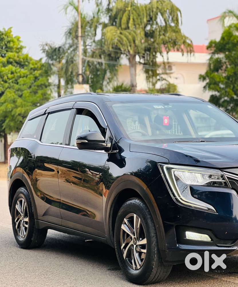 Mahindra Xuv700 2.2 Ax 5 Diesel At 7 Str, 2023, Diesel