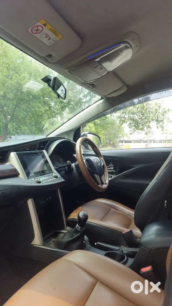 Innova Crysta Vx 2018  All Orignal  Manual
