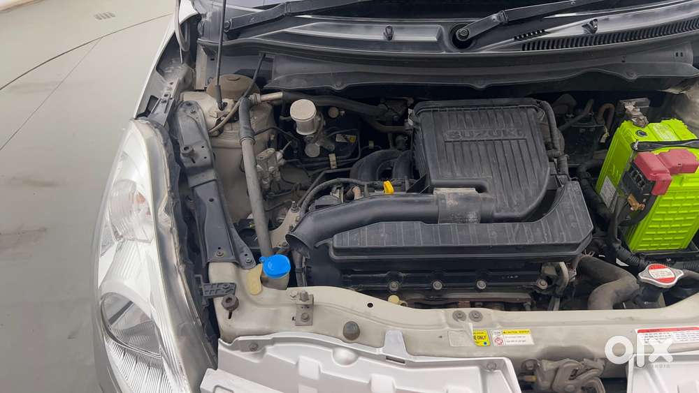 Maruti Suzuki Swift 1.2 Lxi (o), 2016, Petrol