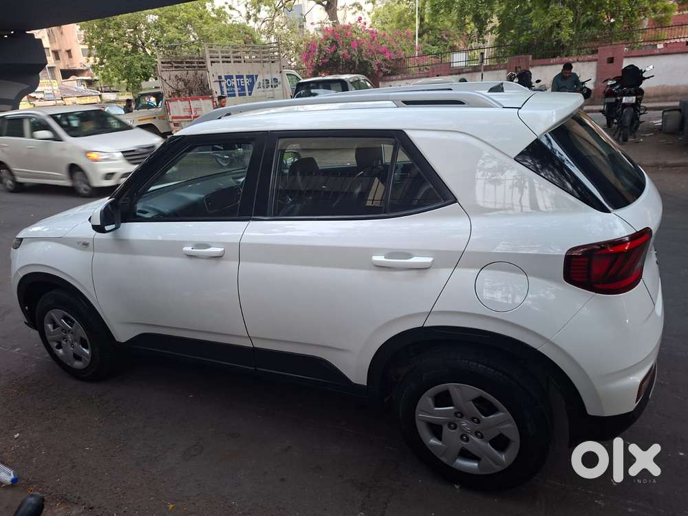 Hyundai Venue 1.2 S (o), 2020, Diesel