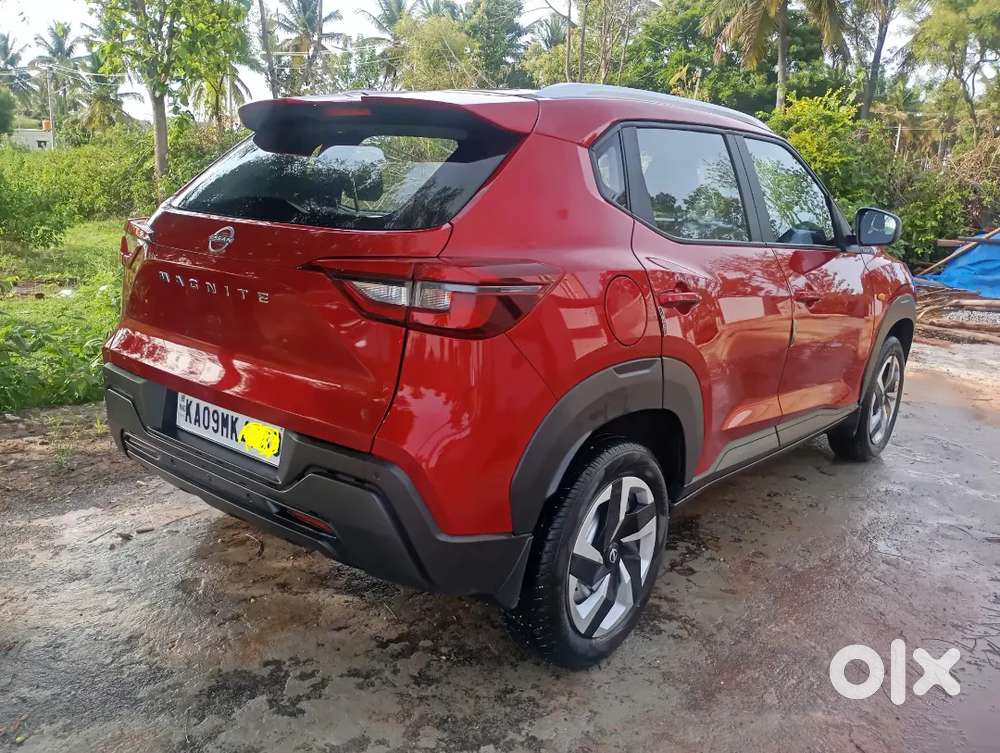 Nissan Magnite 2024 Petrol Well Maintained