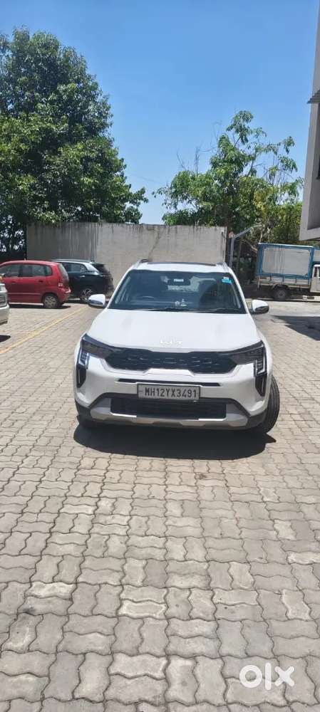 Kia Sonet 2025 Petrol 6500 Km Driven