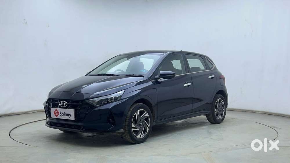 Hyundai I20 Asta (o) 1.2 Mt, 2023, Petrol