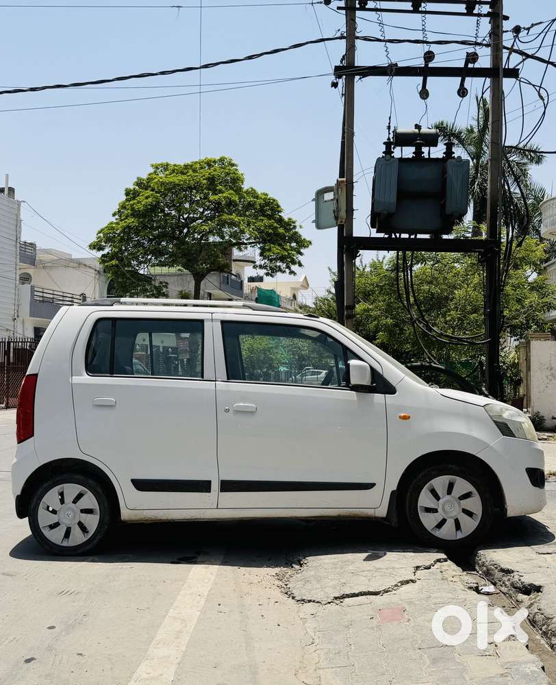 Maruti Suzuki Wagon R Vxi, 2015, Cng & Hybrids