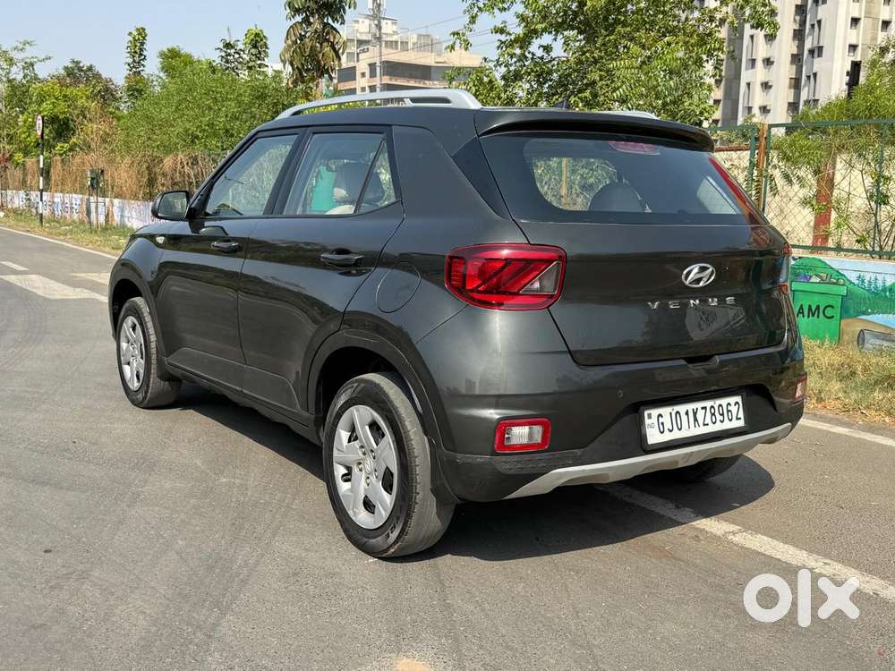 Hyundai Venue S, 2020, Petrol