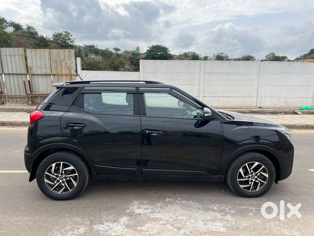 Mahindra Xuv300 W8 Option, 2024, Petrol