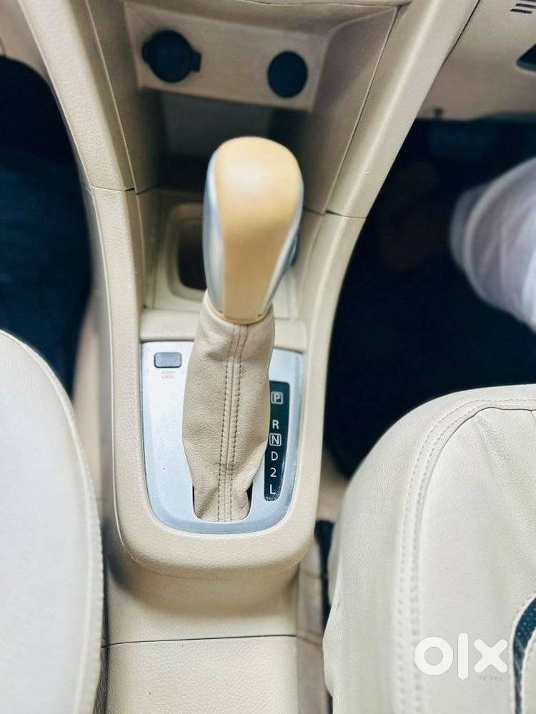 Maruti Suzuki Dzire 1.2 Vxi, 2012, Petrol