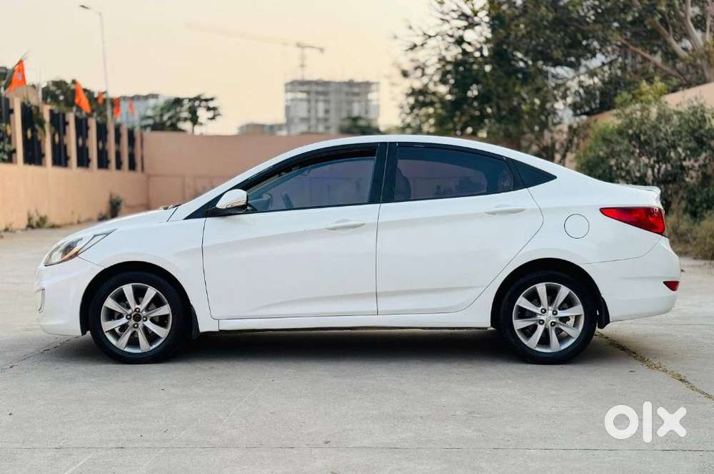 Hyundai Verna 1.6 Sx (o) Crdi Se, 2013, Diesel