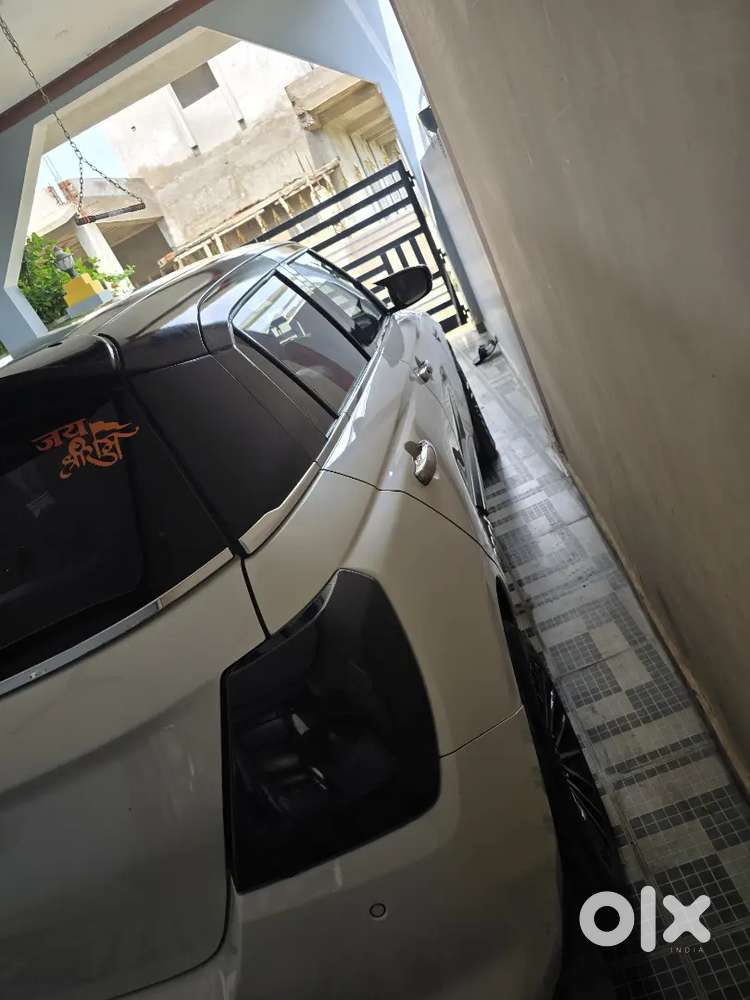 Maruti Suzuki Swift 1.2 Lxi 2025