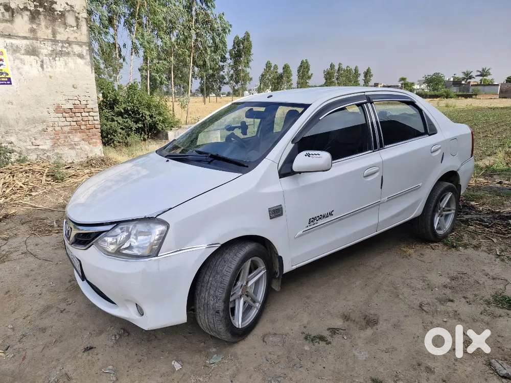 Toyota Etios 2012