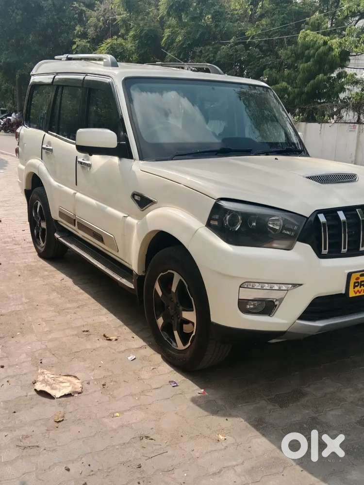 Mahindra Scorpio S5 Converted Into S11 Modified